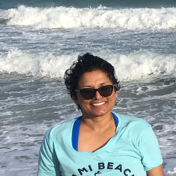 Meet your Posher, Sara - Picture 1 of 1